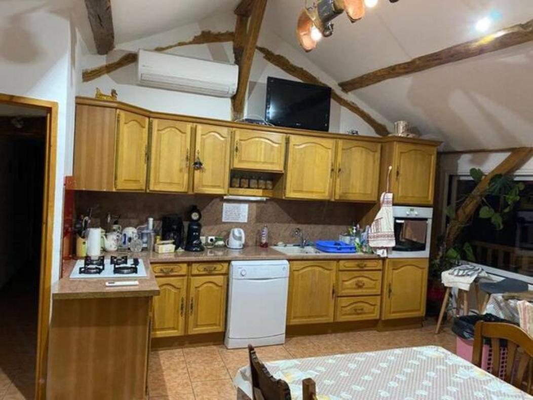 Gite A La Ferme Montesquieu-Avantes Extérieur photo