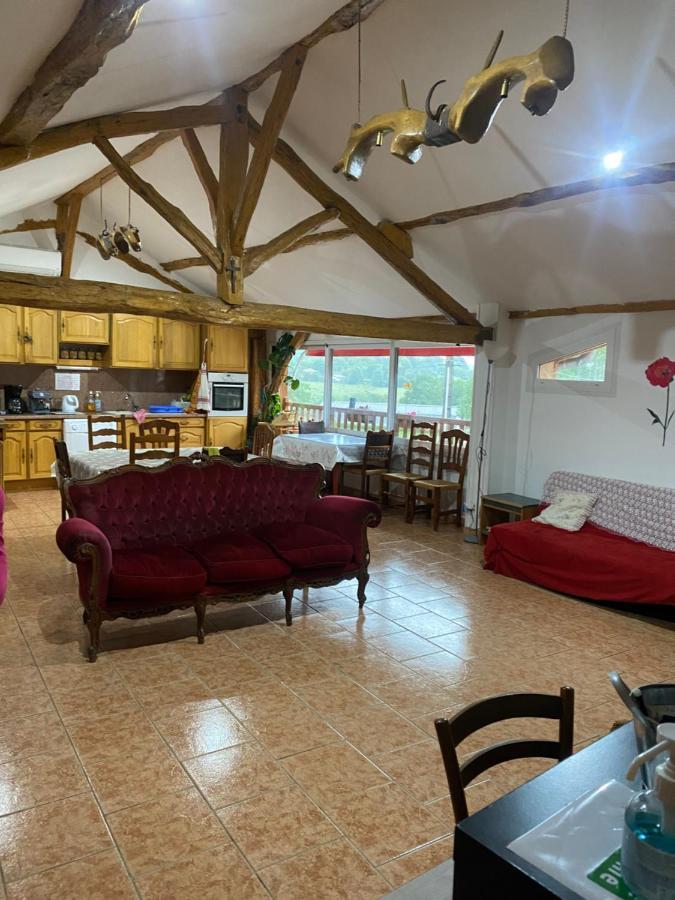 Gite A La Ferme Montesquieu-Avantes Extérieur photo